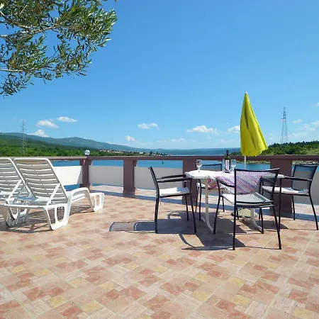 Apartamento Ana-1 By Interhome