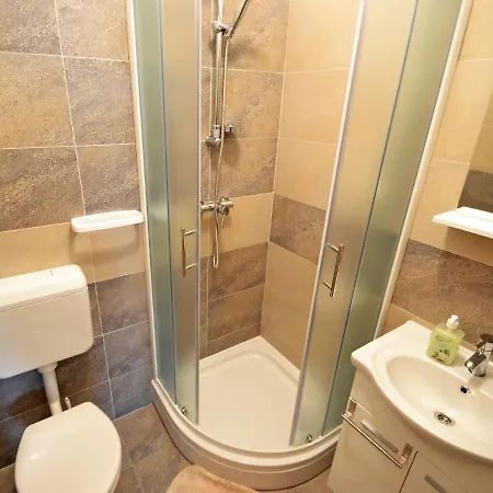 Apartamento Ana-1 By Interhome